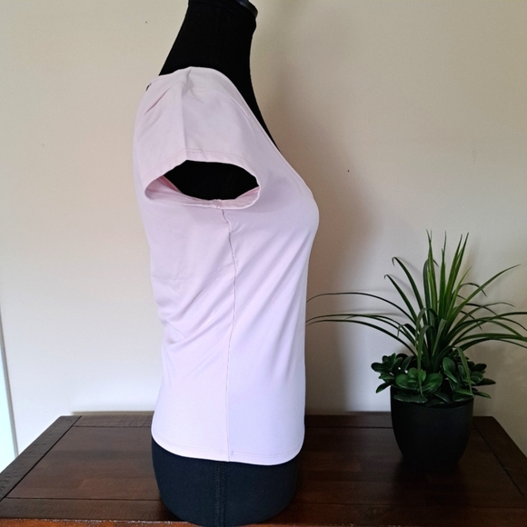 Garage Sleek Sweetheart Tee Size Large Light Pink Fitted Cropped T-shirt NWT - Picture 8 of 13